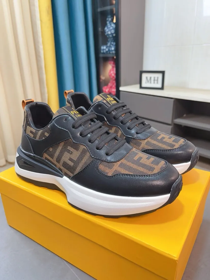 Men's Men's Shoes 💰458🌹🌹[fendi] Fendi's classic and comfortable men's, this complex sneaker is made of soft calfskin➕genuine leather lining➕original ultra-light rubber material with rough outsole. This unique light style is suitable for the casual and refined sensibility of this season. It is comfortable and natural on the feet. It is an everyday style for casual travel in autumn and winter! 38/44